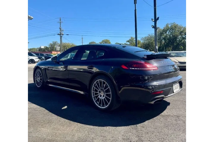$14900 : 2014 Panamera 4 image 4