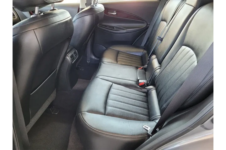 $15199 : 2015 QX50 Journey image 8