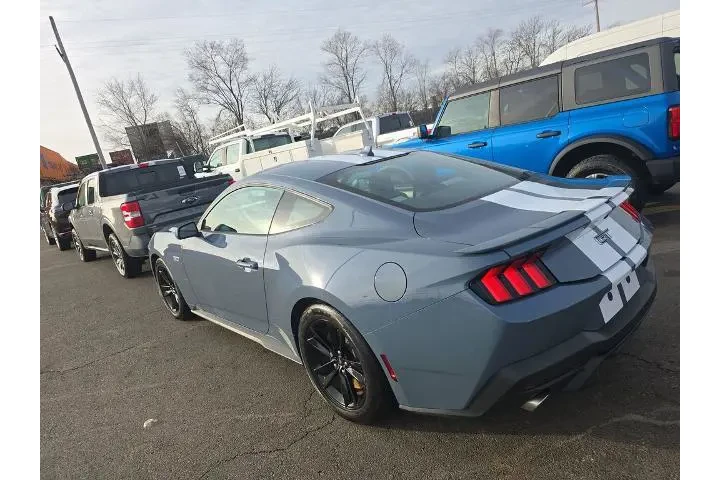 $38999 : Ford Mustang 2024 GT Premium image 6