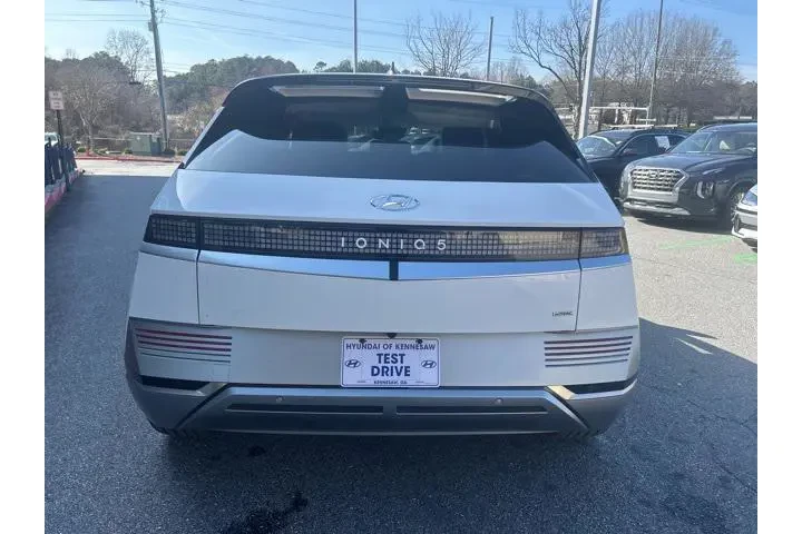 $28547 : Hyundai IONIQ 5 2023 AWD Lim image 4
