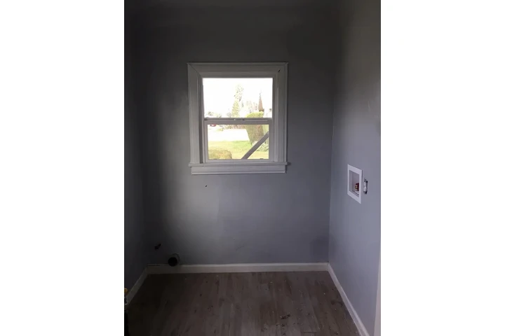 $2050 : Cozy Home… image 6