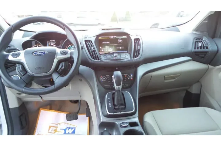 $7900 : 2013 Escape SE image 10