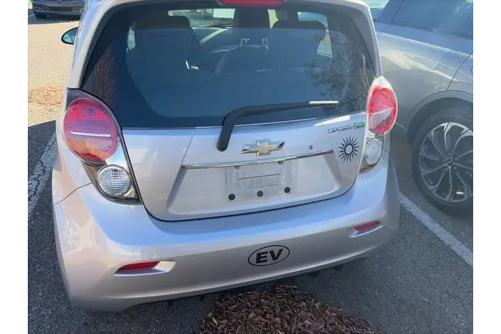 $7985 : Chevrolet Spark EV 2016 2LT image 7