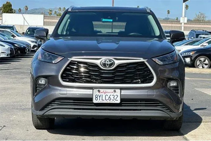 $30063 : Toyota Highlander 2022 XLE 4 image 6