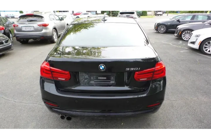 $11975 : 2017 BMW 3 Series 330i xDrive image 7
