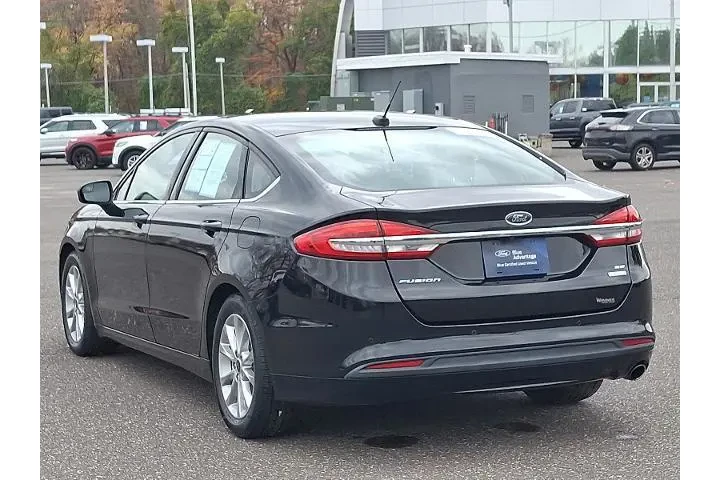 $11995 : Ford Fusion 2017 SE 4dr Seda image 4