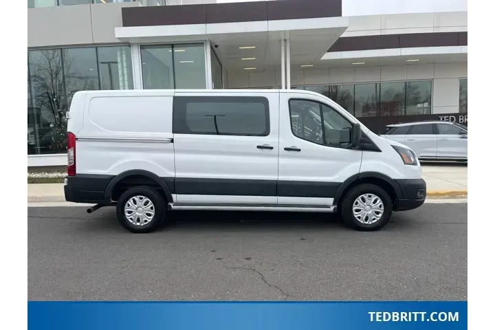 $30000 : Ford Transit 2024 250 3dr SW image 9