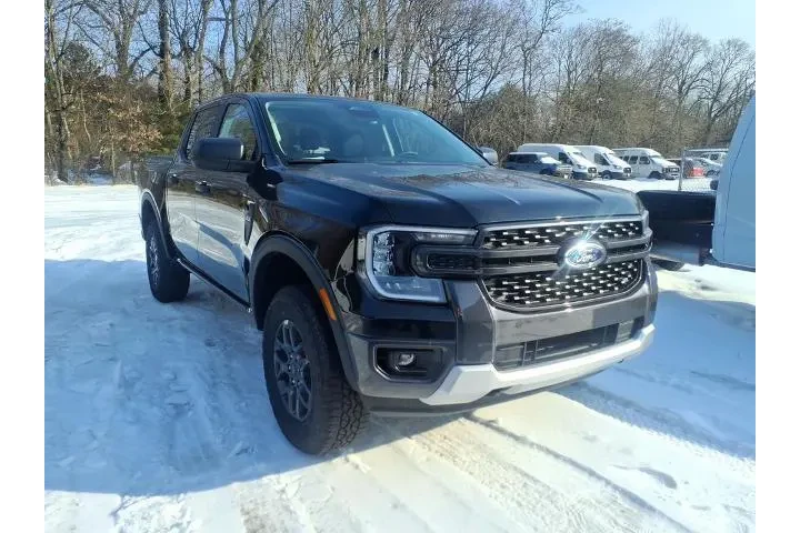 $39944 : Ford Ranger 2025 4x4 XLT 4dr image 1