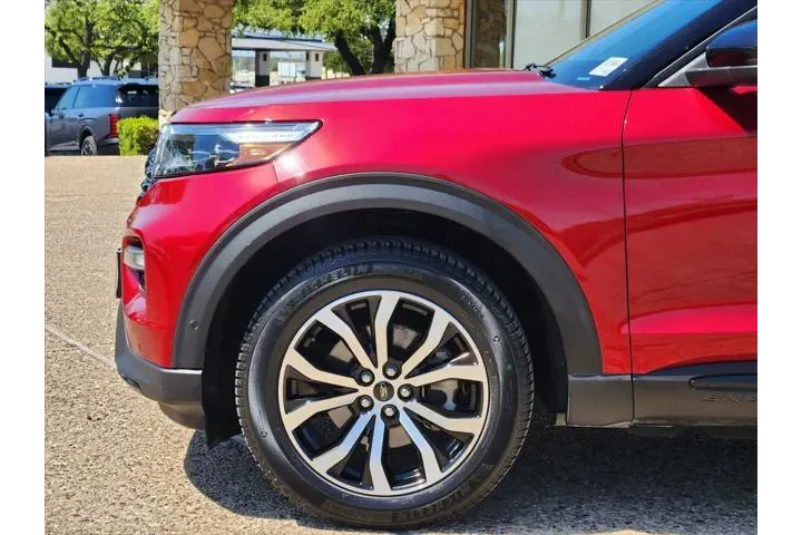 $29900 : Ford Explorer 2020 AWD ST 4d image 9
