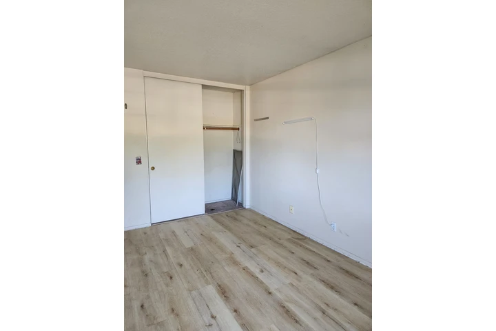 $625 : Cuarto de Renta en Chino image 4