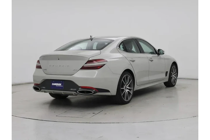$29998 : Genesis G70 2025 2.5T Standa image 8