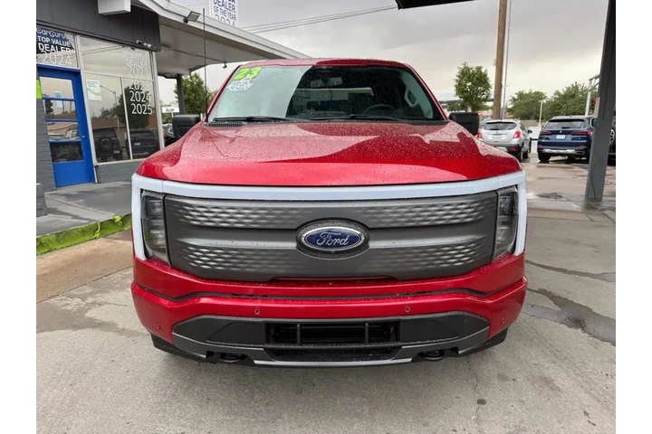2023 F-150 Lightning Pro image 2