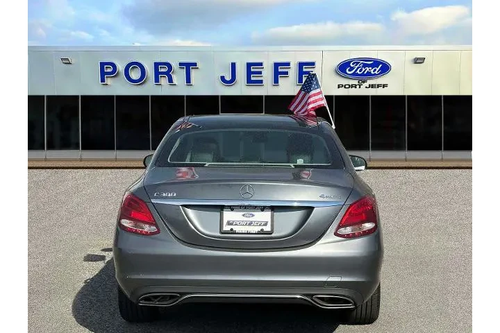 $15995 : Mercedes-Benz C-Class 2017 A image 7