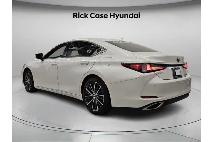 $39582 : Lexus ES 350 2024 4dr Sedan image 7