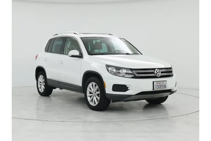 $15998 : Volkswagen Tiguan 2017 AWD 2 image 1