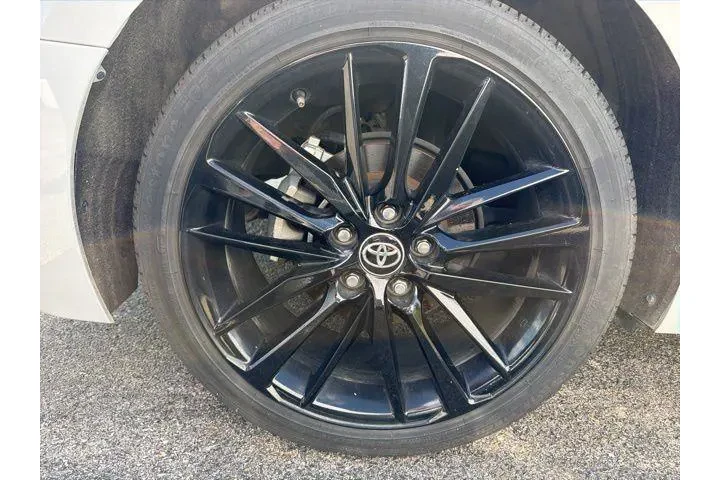 $27497 : Toyota Camry 2024 XSE 4dr Se image 7