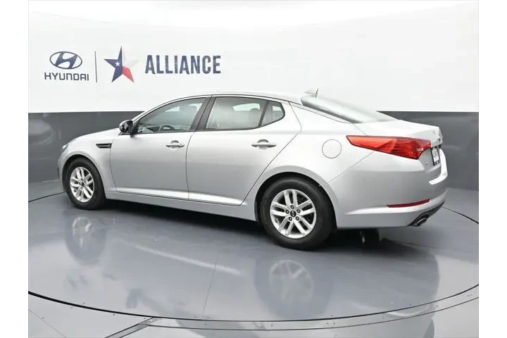 $6898 : Kia Optima 2011 LX 4dr Sedan image 9