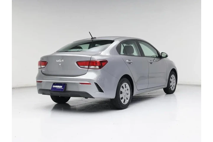 $18998 : Kia Forte 2022 LXS 4dr Sedan image 8