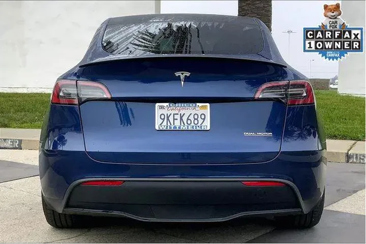 $39995 : Tesla Model Y 2023 AWD Perfo image 4