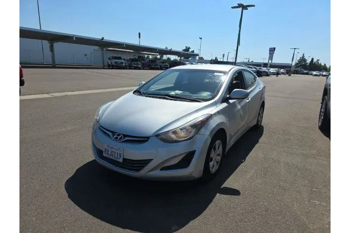 $7900 : Hyundai ELANTRA 2016 SE 4dr image 3