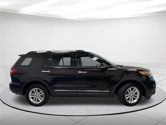 $9784 : Pre-Owned 2014 Explorer XLT image 2