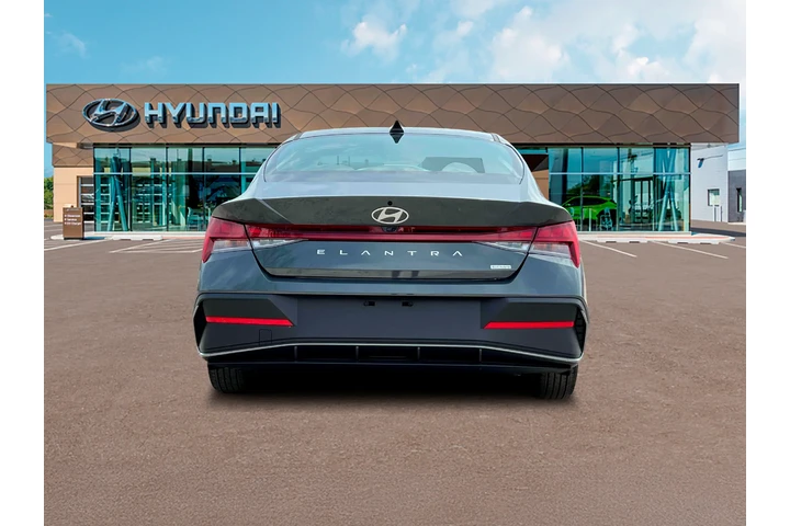 $24989 : Hyundai ELANTRA Hybrid 2025 image 6