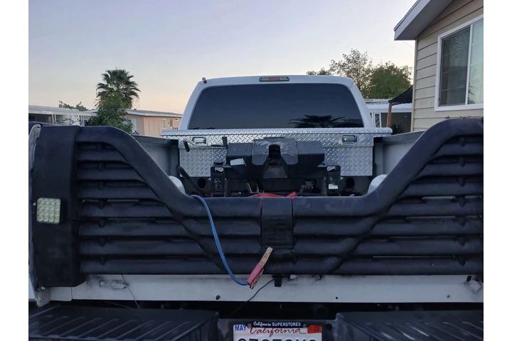 $15 : 2016 f250 ford gas image 3