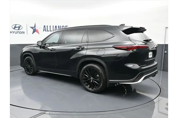 $37488 : Toyota Highlander 2024 XSE 4 image 6