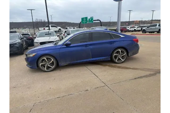 $14828 : Honda Accord 2020 Sport 4dr image 5