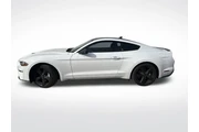 $27900 : Ford Mustang 2023 EcoBoost 2 thumbnail