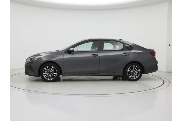 $17998 : Kia Forte 2024 LX 4dr Sedan image 3