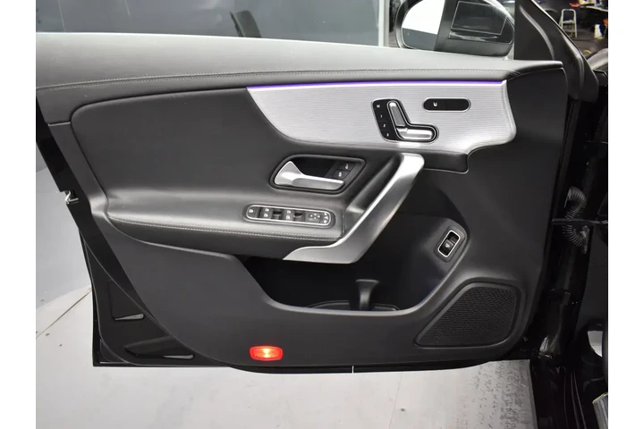 $19826 : Mercedes-Benz CLA 2021 CLA 2 image 10