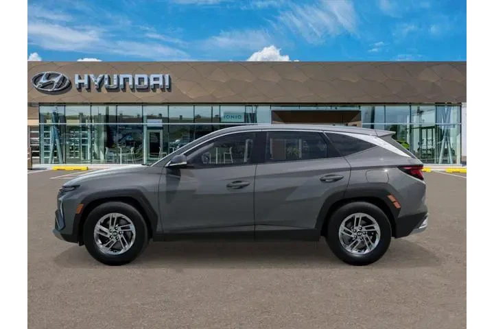 $32775 : Hyundai TUCSON 2026 AWD SE 4 image 3