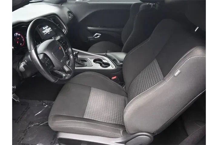 $23959 : Dodge Challenger 2021 GT 2dr image 5