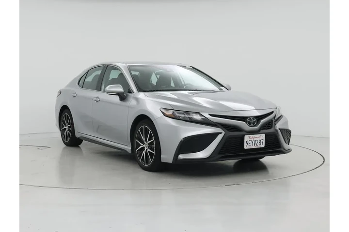 $26998 : Toyota Camry 2023 SE 4dr Sed image 1