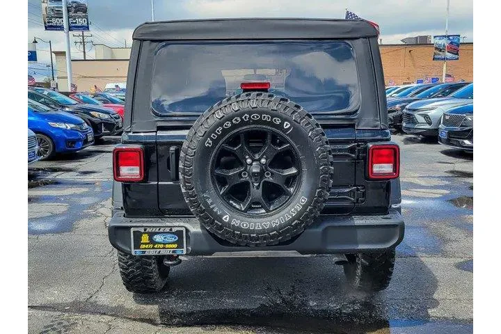 $36878 : Jeep Wrangler Unlimited 2022 image 6