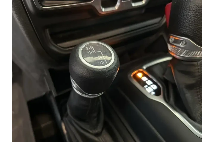 $29565 : Jeep Gladiator 2022 4x4 Spor image 9