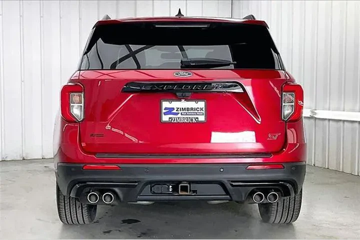 $27490 : Ford Explorer 2021 AWD ST 4d image 4
