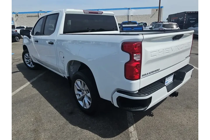 $30000 : Chevrolet Silverado 1500 202 image 6