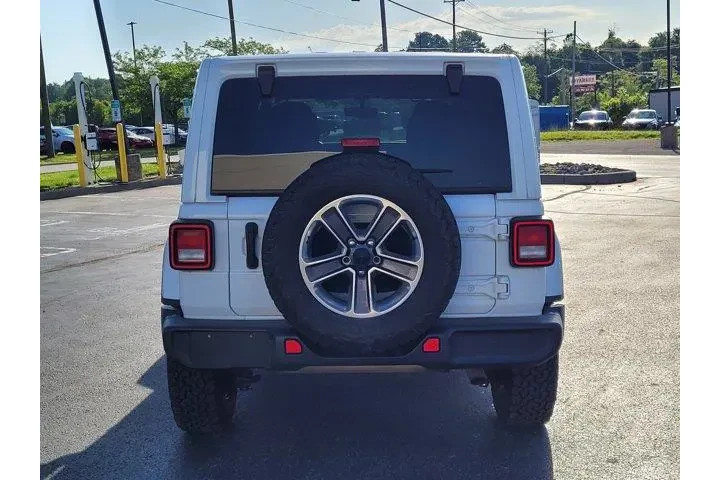 $26295 : Jeep Wrangler Unlimited 2021 image 4