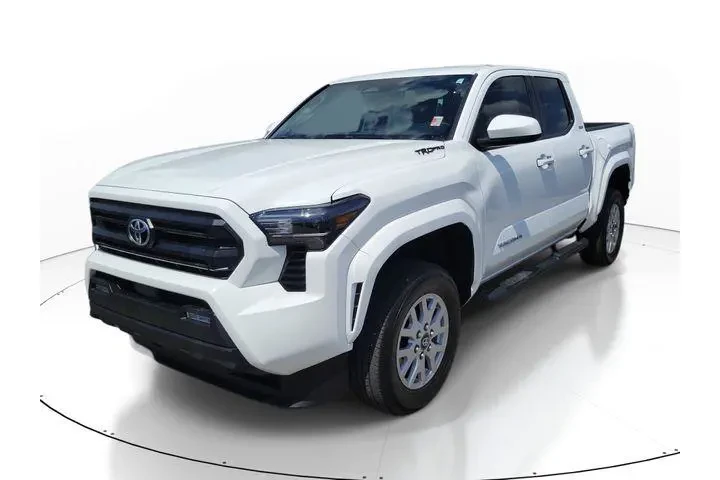 $32991 : Toyota Tacoma 2024 4x2 SR5 4 image 4