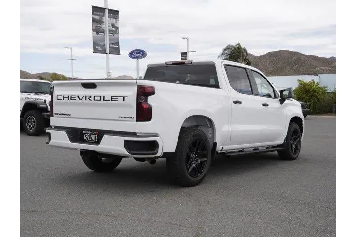 $32245 : Chevrolet Silverado 1500 202 image 3