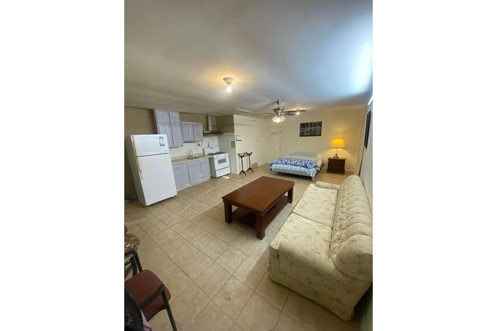 $650 : Tengo studio amueblado image 2