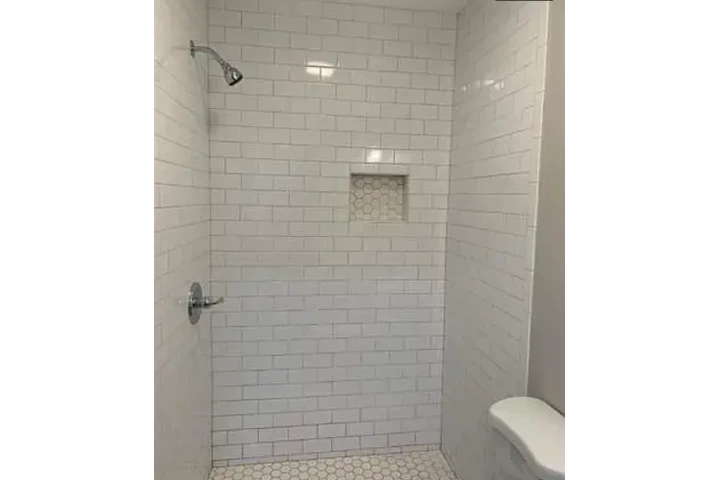 $1100 : Ayuntamiento de Norwalk cerca image 6