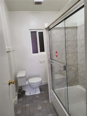 $2200 : LONG BEACH 2BED/1BATH APT. image 5