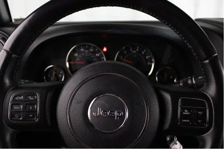 $22985 : Jeep Wrangler JK Unlimited 2 image 6