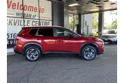 Nissan Rogue 2024 AWD SV 4dr thumbnail
