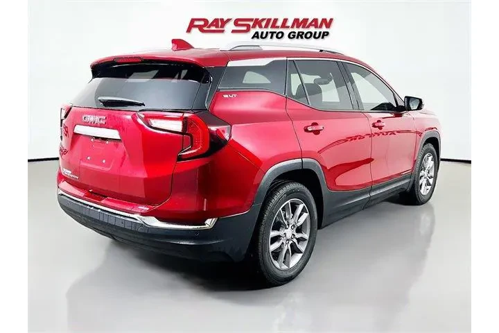 $26975 : GMC Terrain 2023 SLT 4dr SUV image 7