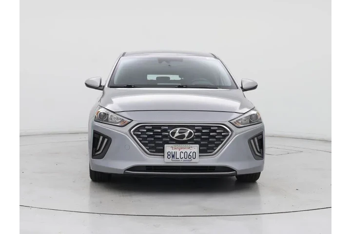 $17998 : Hyundai IONIQ Plug-in Hybrid image 5