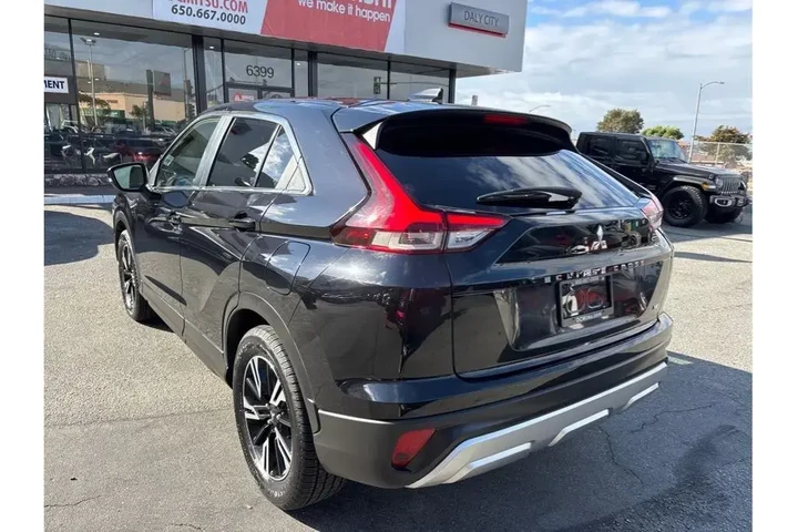 $22388 : Mitsubishi Eclipse Cross 202 image 5